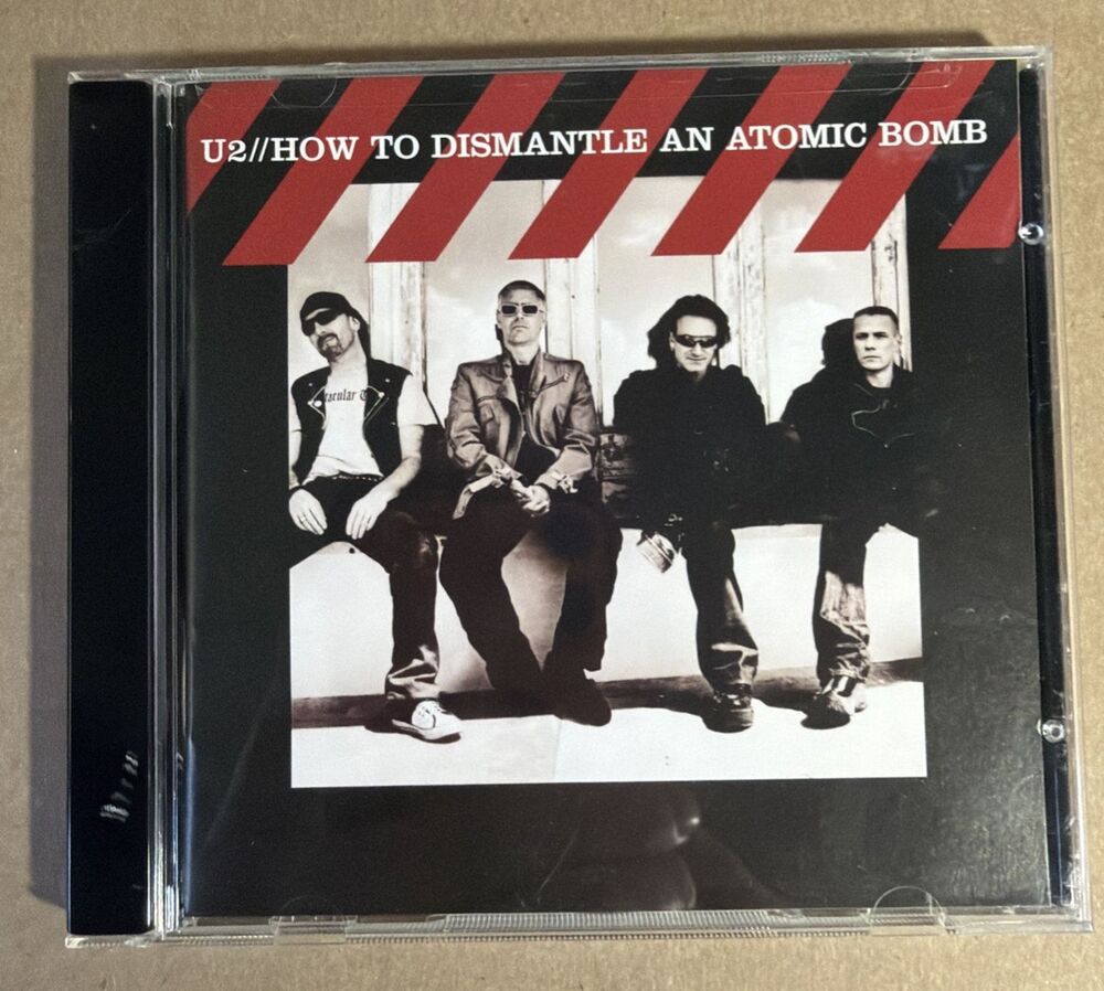 U2 - How to Dismantle Anatomic Bomb CD 2004 with Lyrics Booklet - Tested